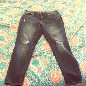 Dollhouse Skinny Dark/Medium Wash Jeans ⭐️⭐️